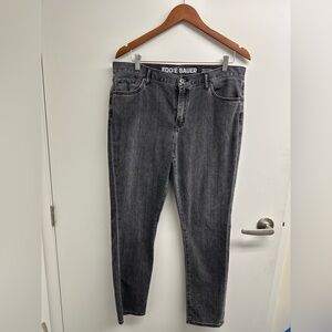Eddie Bauer Boyfriend Slim Fit Jeans